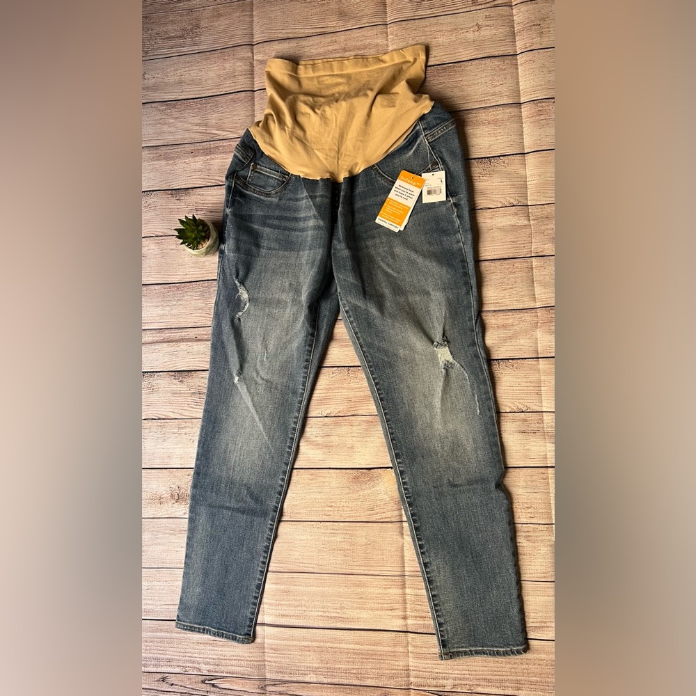 NWT BRANCH&TWIG L Maternity Distressed jeans